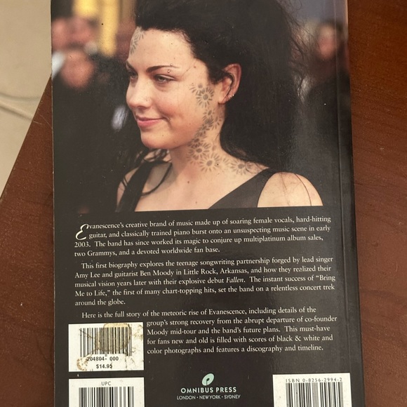 Evanescence the story book - Picture 4 of 5